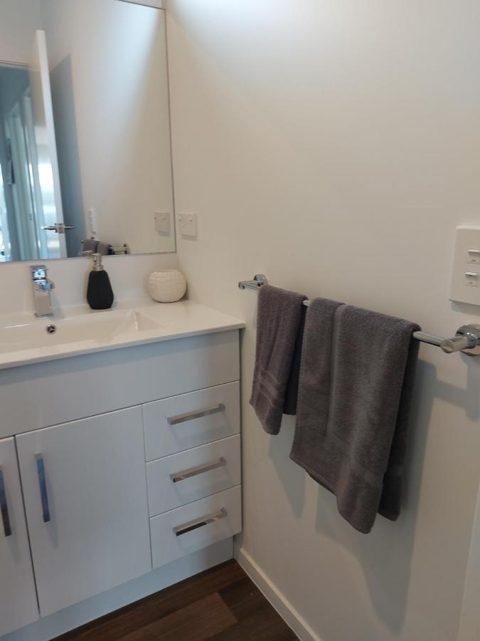 Lake Escape - Brand New Warm And Quiet Two Bedroom Apartment Otematata Dış mekan fotoğraf